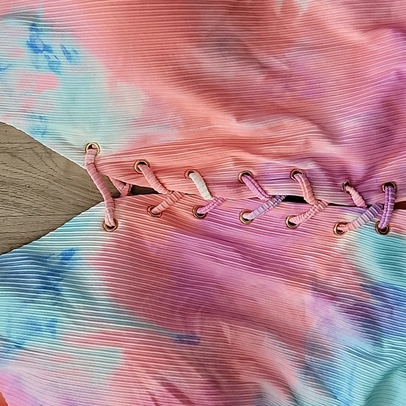 NWT Plus Size 3x Tie Dye One Piece Swimsuit - Picture 3 of 5